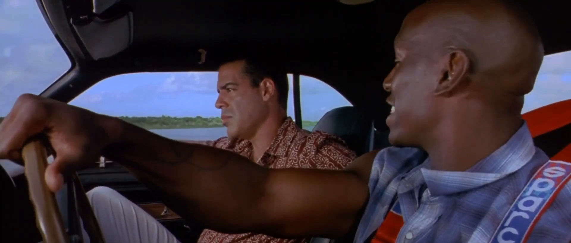 2 Fast 2 Furious - Ejecto Seato at 00:20 — 06_ROMAN